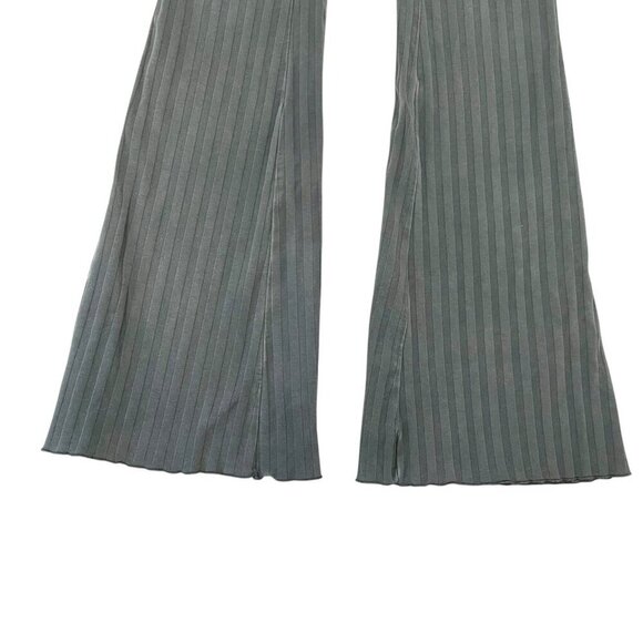 AERIE Flare Leg Ribbed High Waisted Leggings Pants Dark Gray size Medium - Picture 3 of 6